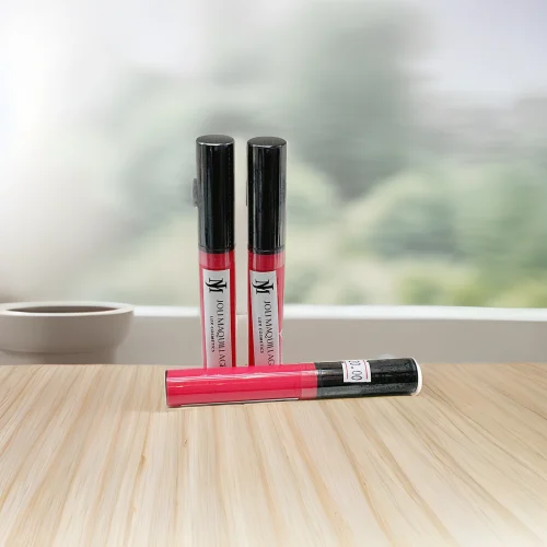 OOH LA LA Runway Lips Shiny Black Vegan